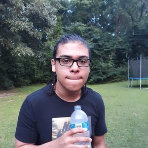 Meet your Posher, Bradley